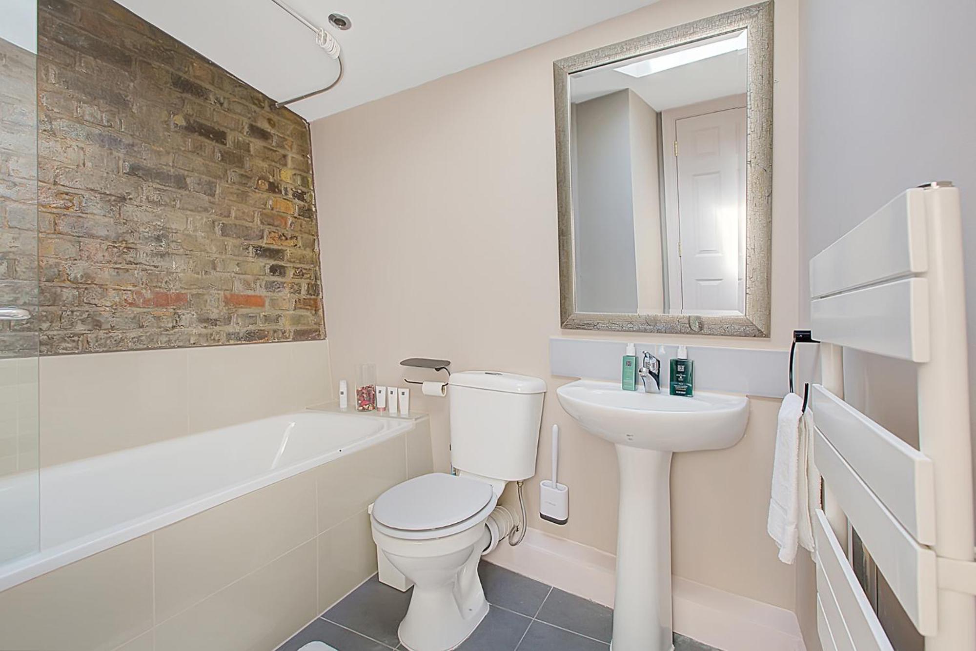 Old Street Iconic Warehouse Style 4 Bedroom 2 Bath House Prime Central London Location Extérieur photo